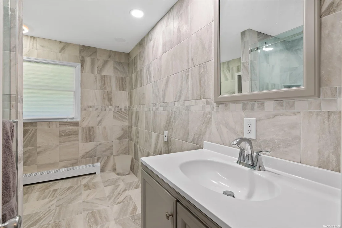 Photo of 14 Dolphin Way