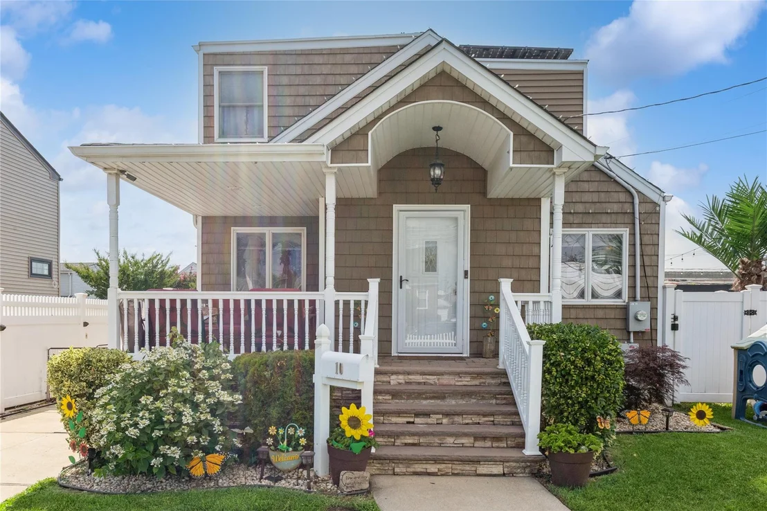 Photo of 10 Commonwealth Street