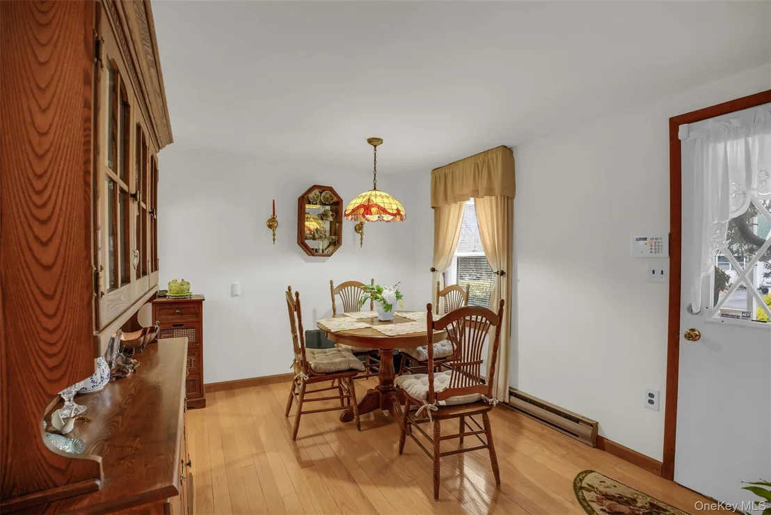 Photo of 103 Wauwepex Trail