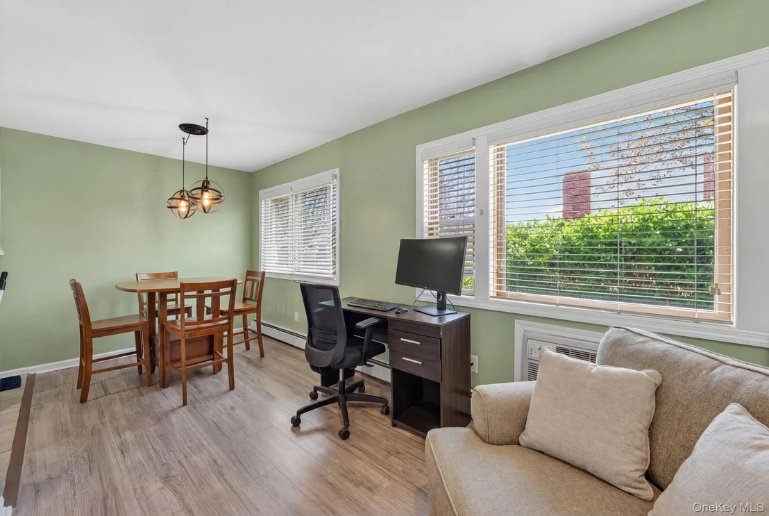 Photo of Unit 32A at 2453 Union  Blvd