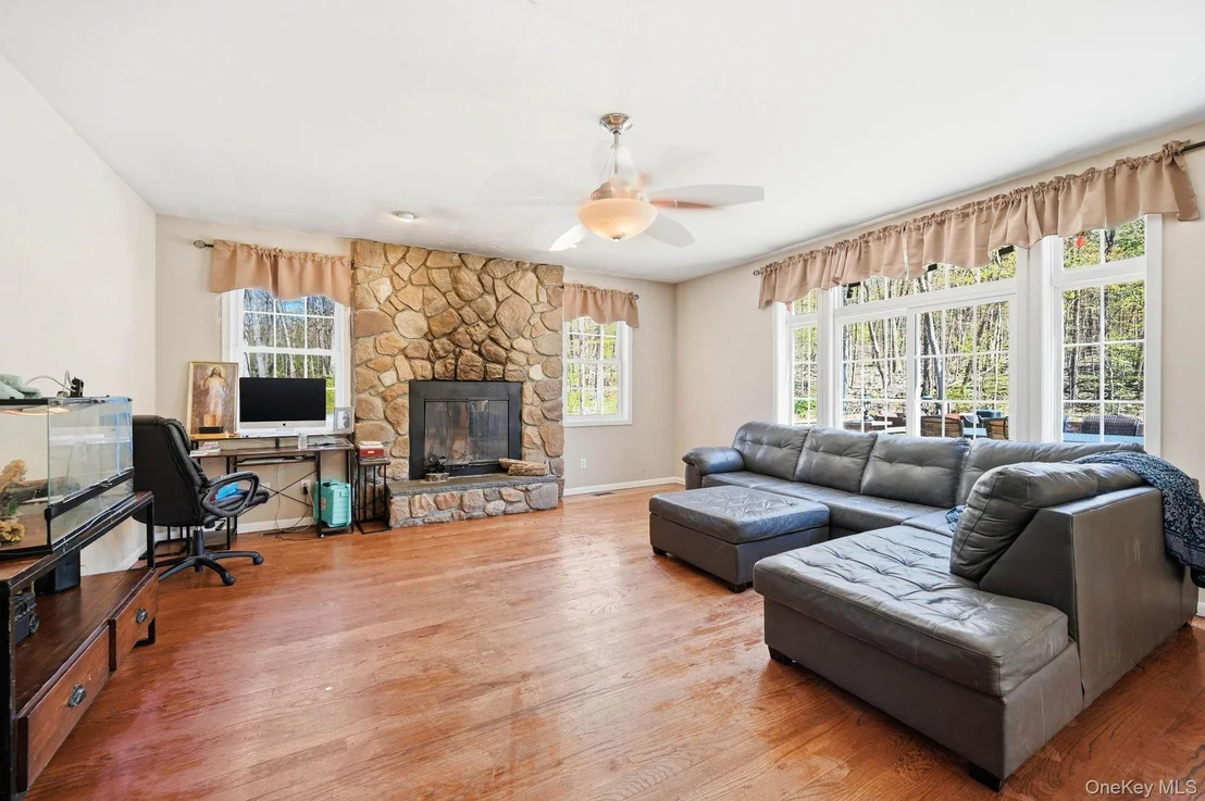 Photo of 155 Alexander Road
