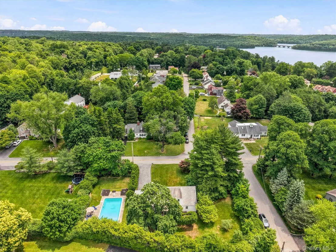 Photo of 133 Westlake Drive