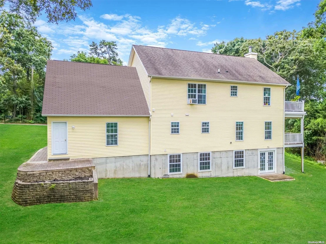 Photo of 3 Neptune Avenue