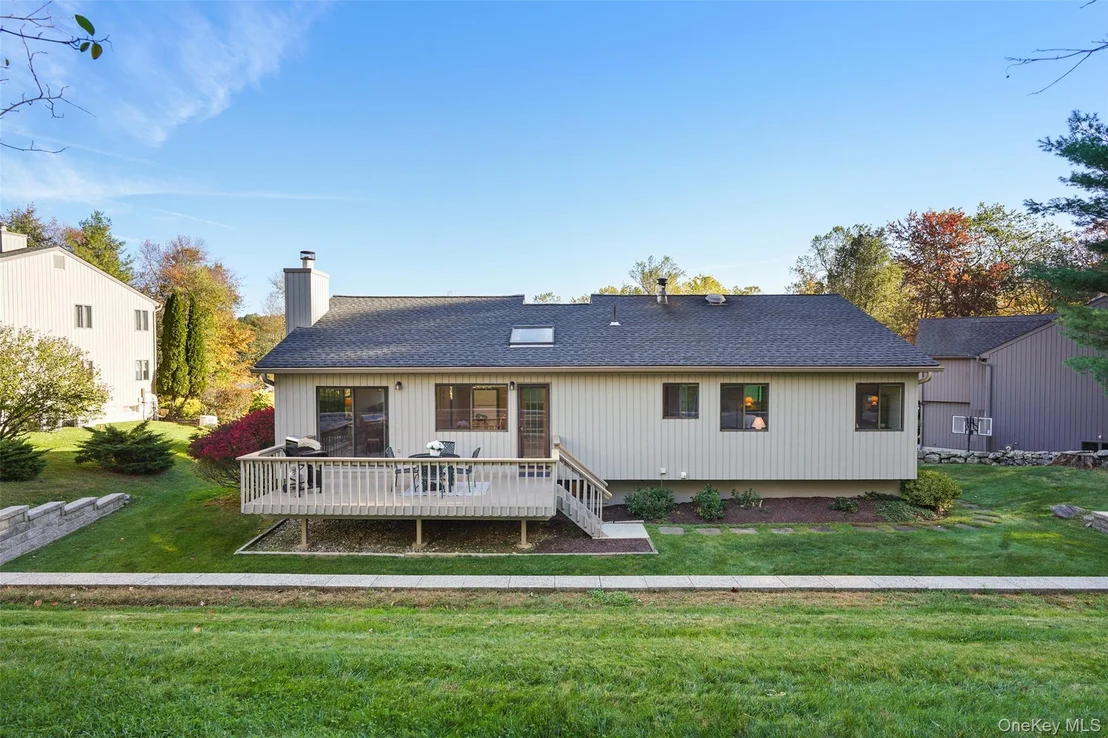Photo of 170 Arbor Crest