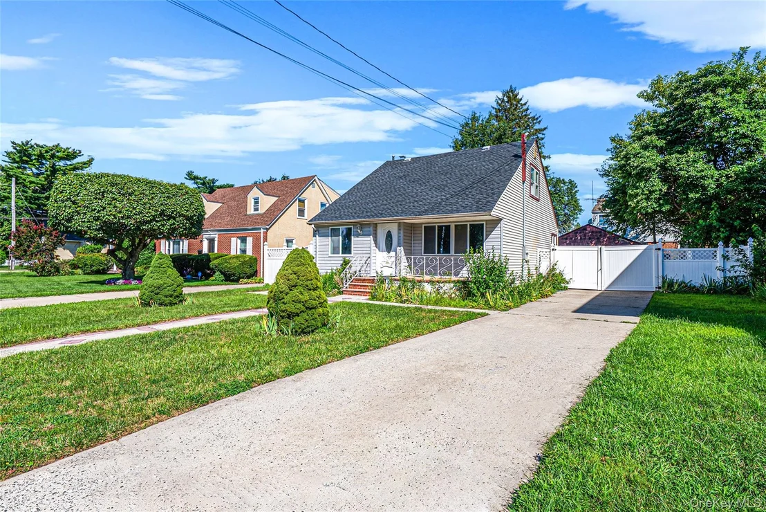 Photo of 231 Cedar Street