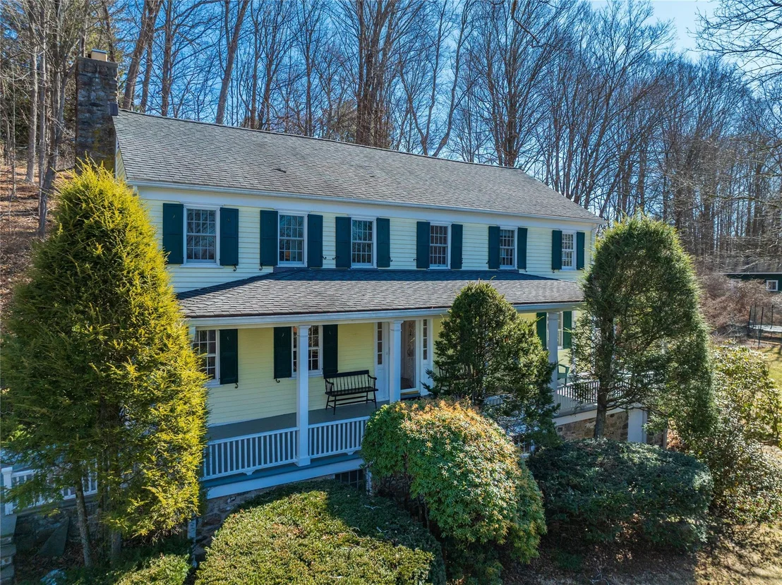 Photo of 10 Whippoorwill Road