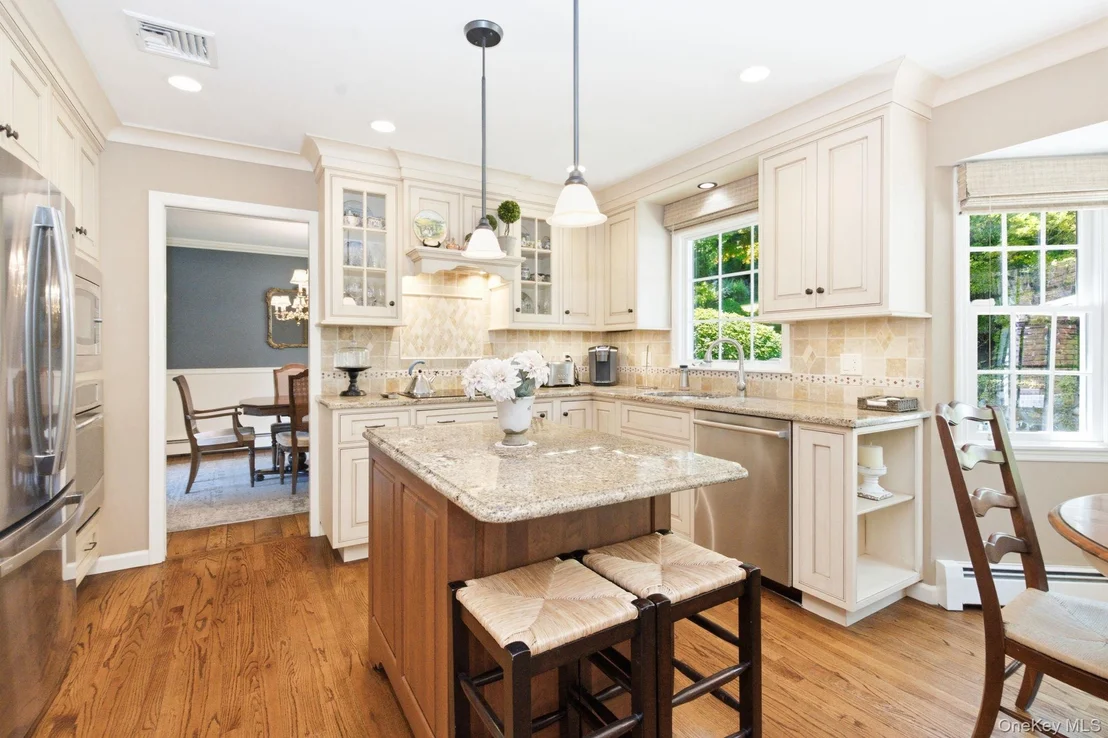 Photo of 32 Bedell Road