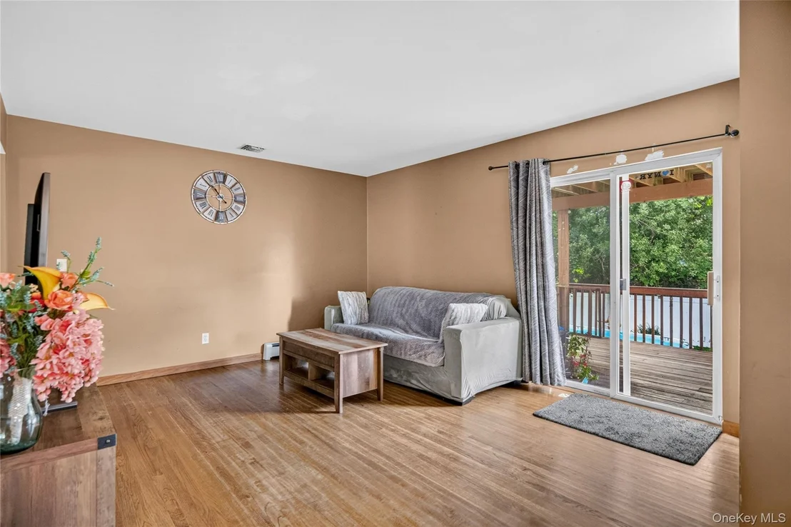 Photo of 62 Lombardy Drive