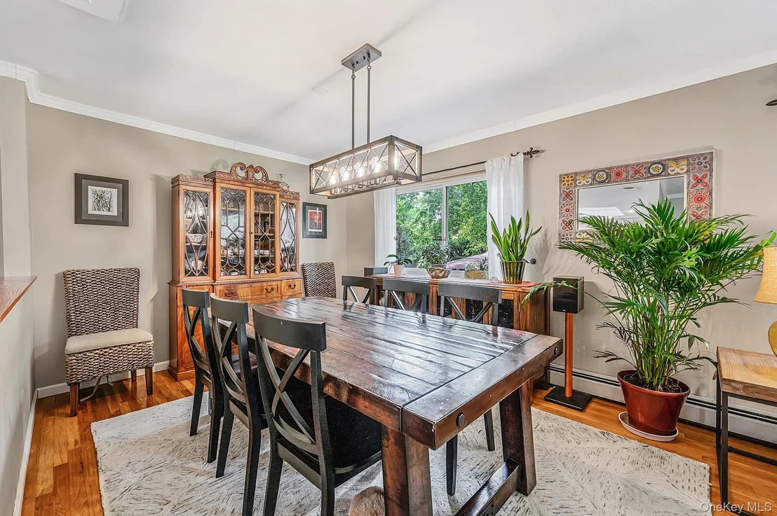 Photo of 44 Winslow Lane