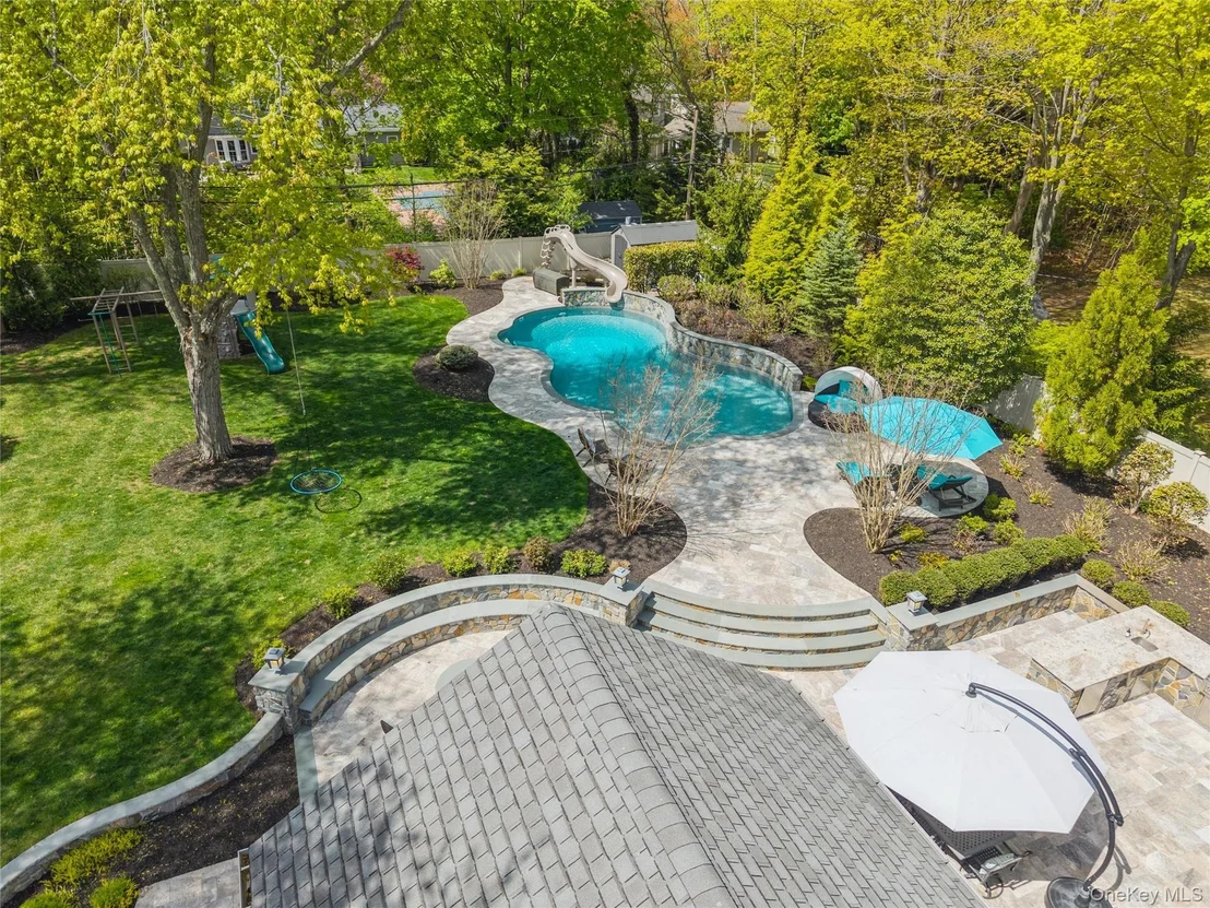 Photo of 10 Kingfisher Drive