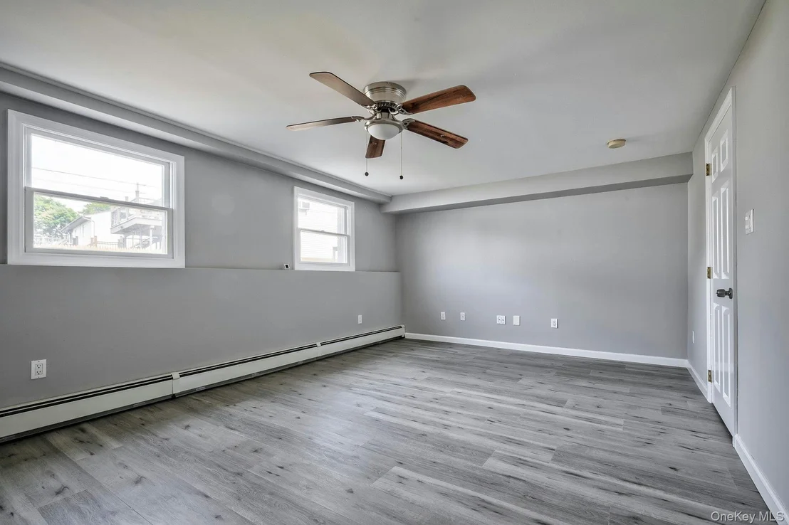 Photo of 3895 Green Place