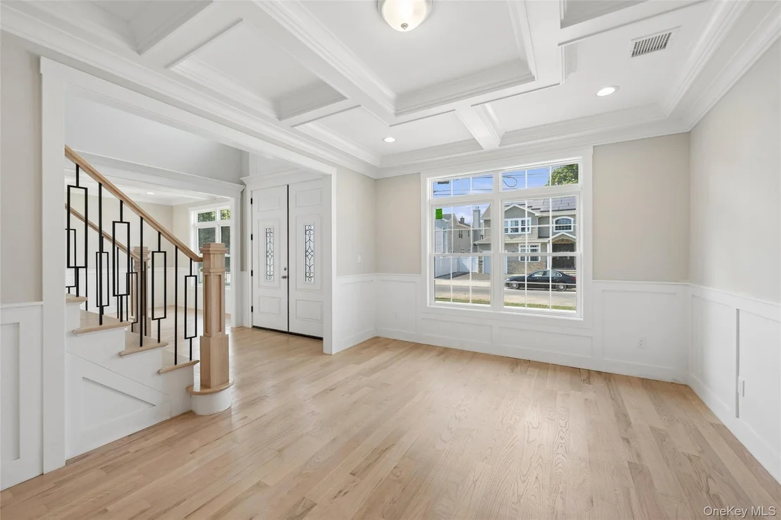 Photo of 1750 Henry Road