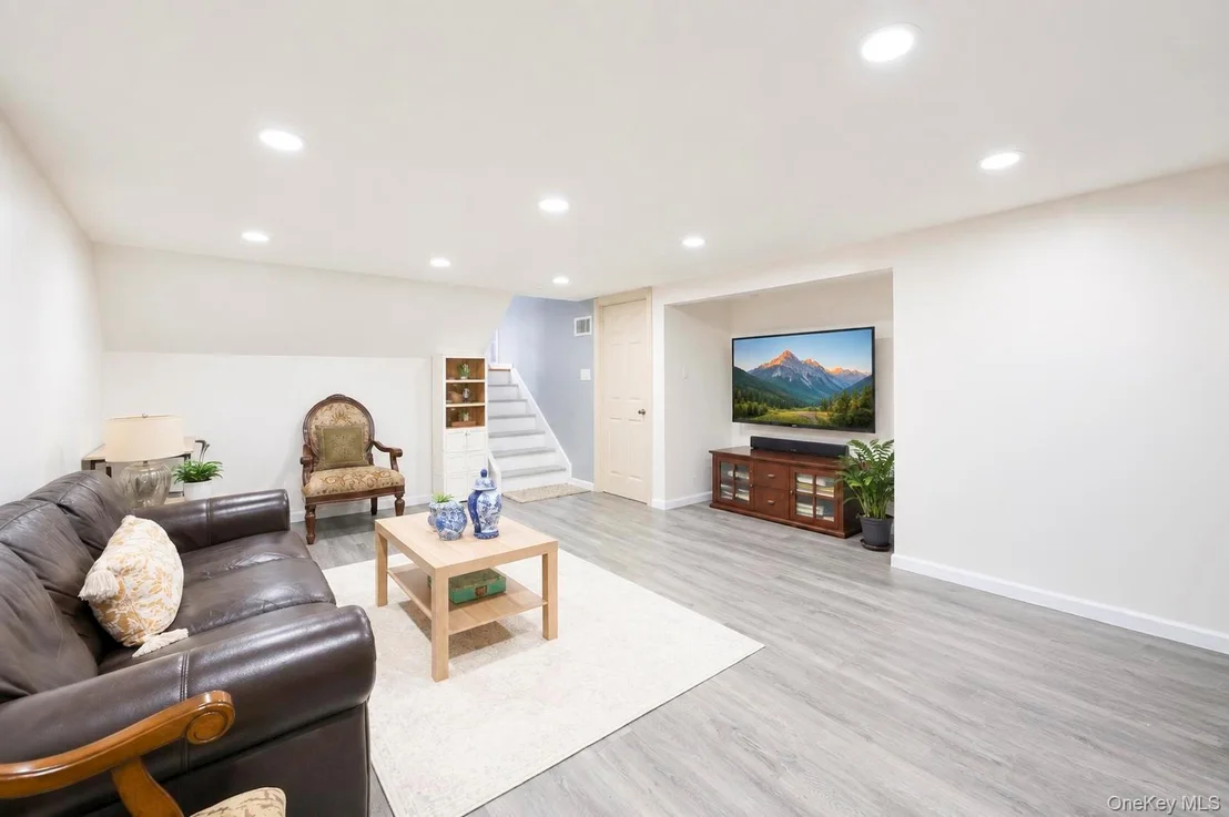 Photo of 49 Village Drive