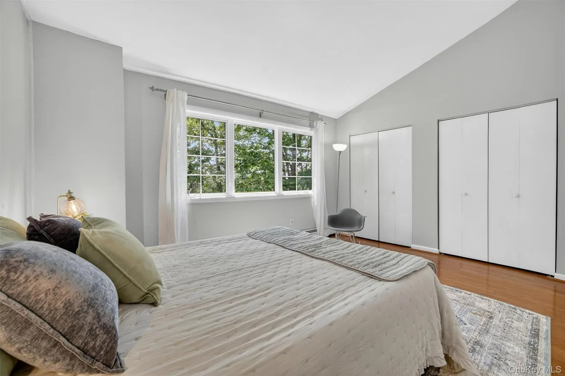 Photo of 9 Maple Crest Drive