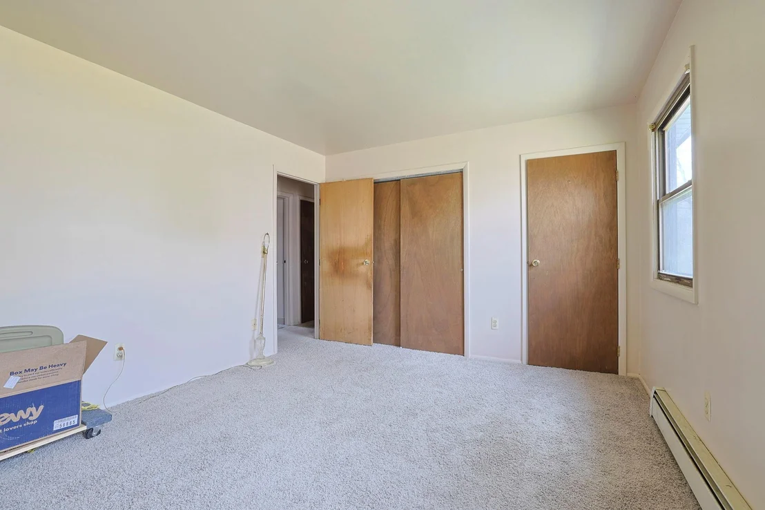 Photo of 73 Pine Avenue