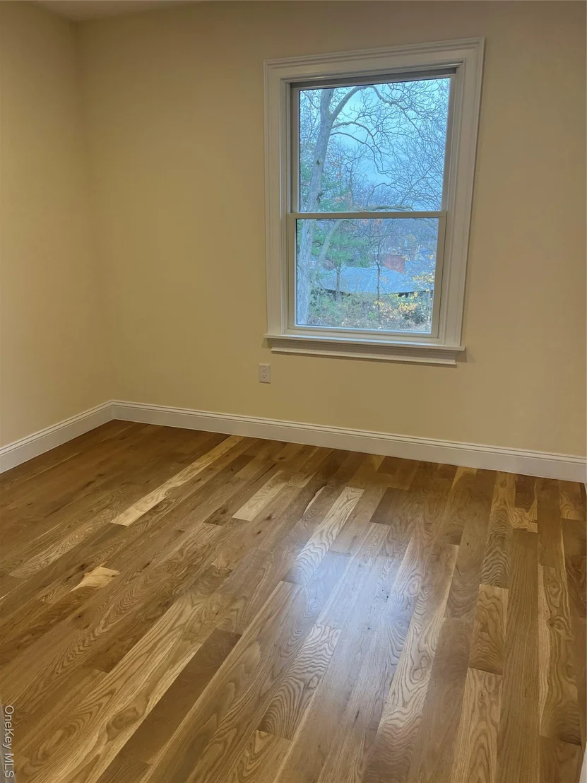 Photo of 19 Sunlight Hill