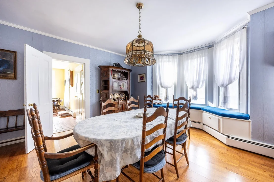 Photo of 655 Vassar Road