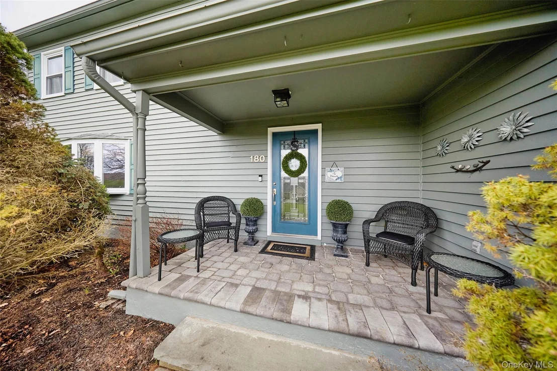 Photo of 180 Ridge Drive