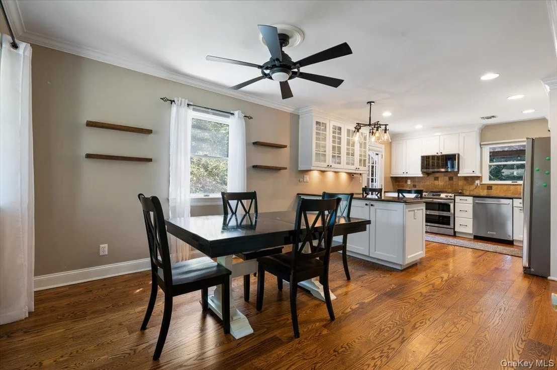 Photo of 16 Brook Lane
