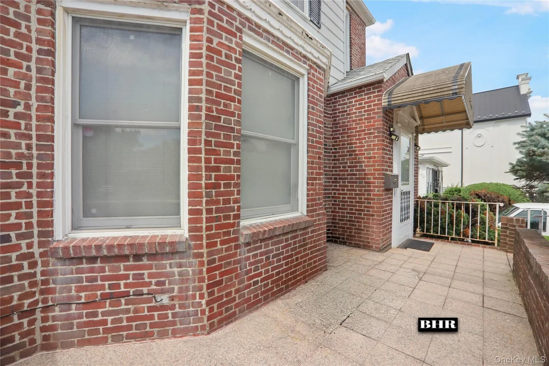 Photo of 272 Exeter Street