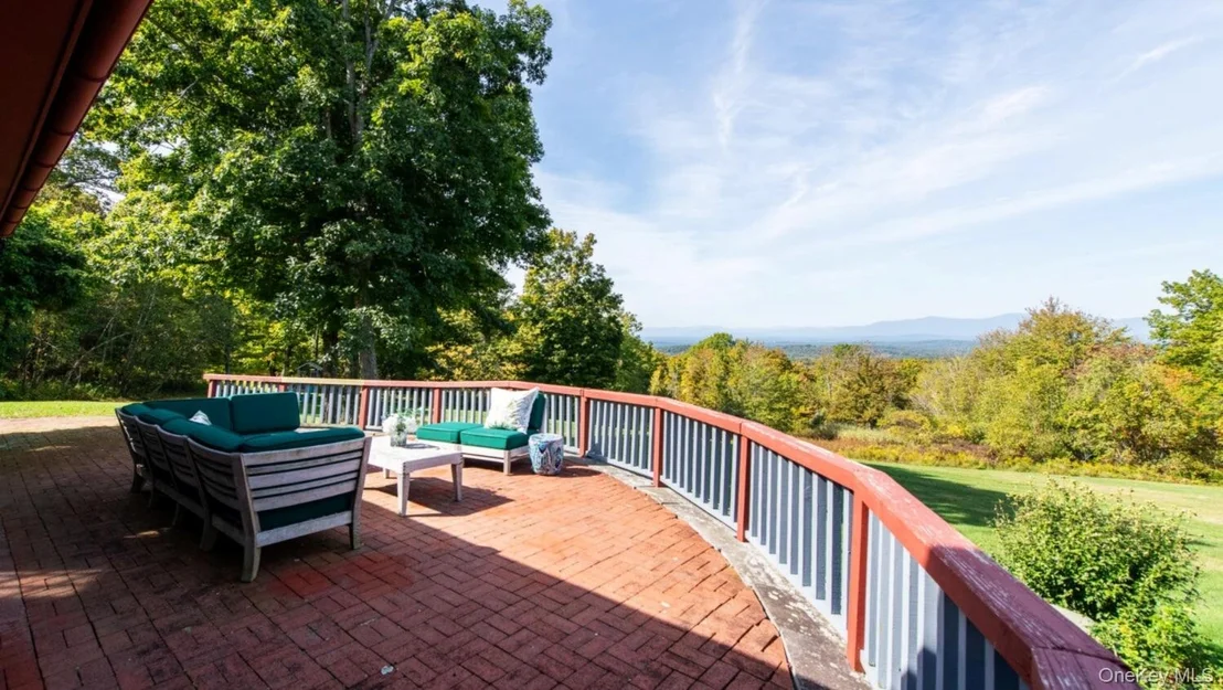 Photo of 926 Turkey Hill Road