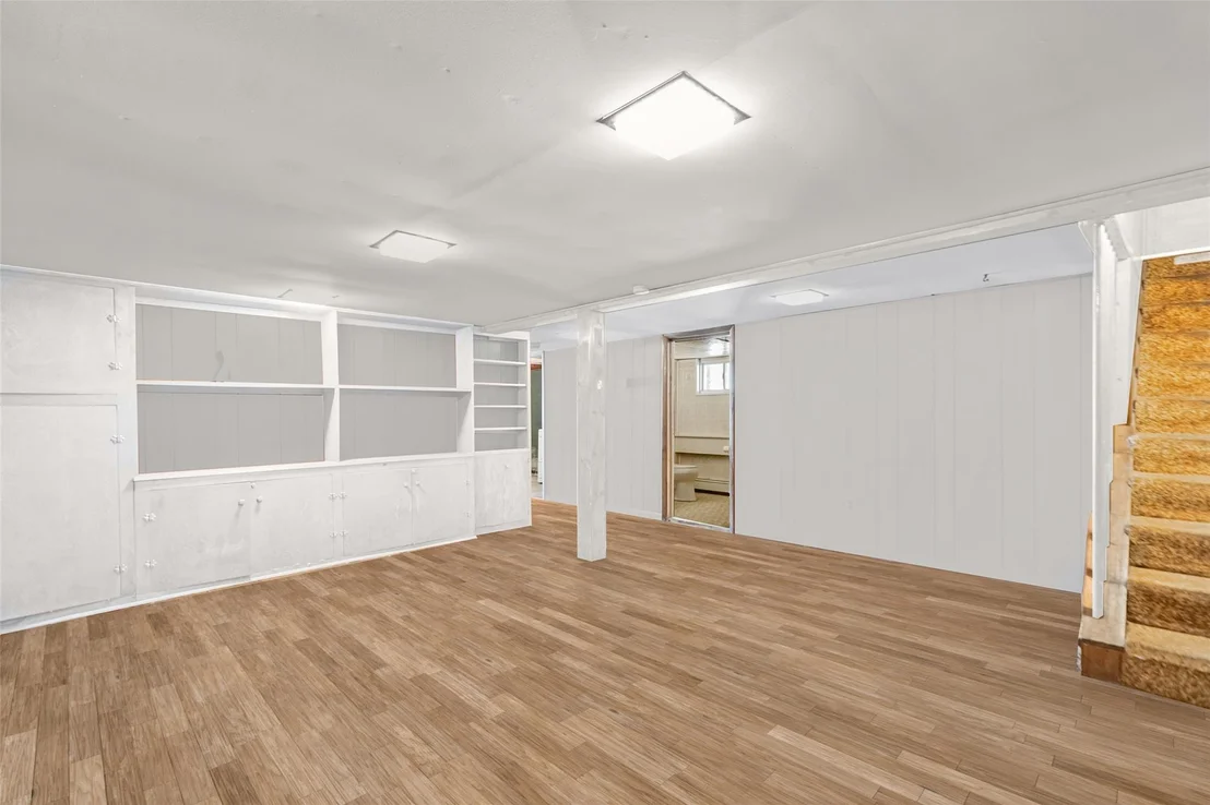Photo of 156 2nd Street
