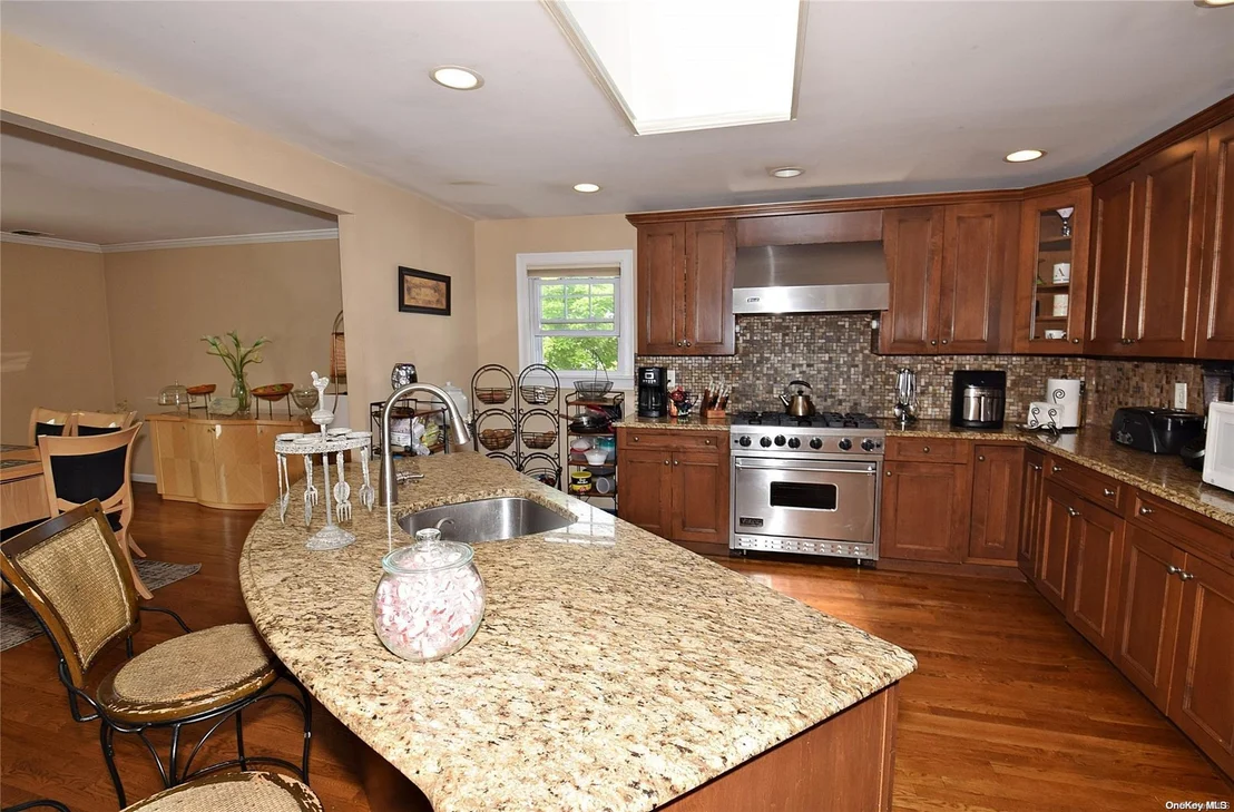 Photo of 38 Mohawk Drive