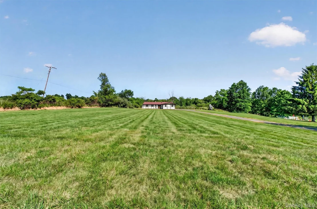 Photo of 25 Red Mills Road