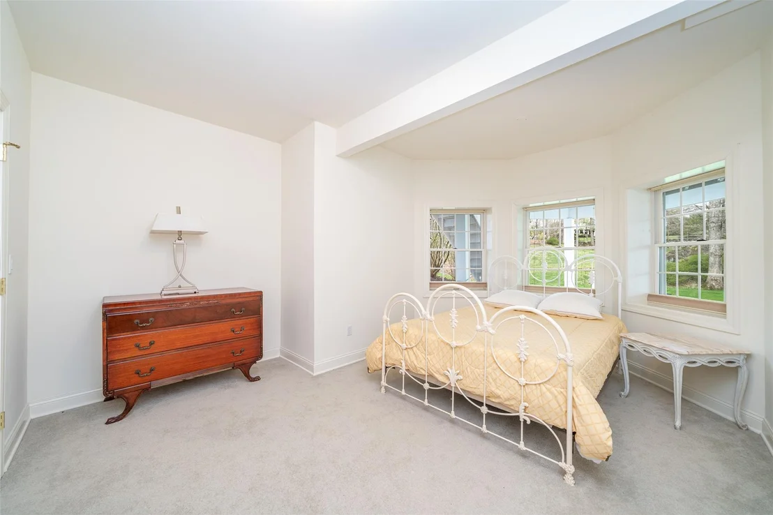 Photo of 8 Turtleback Way