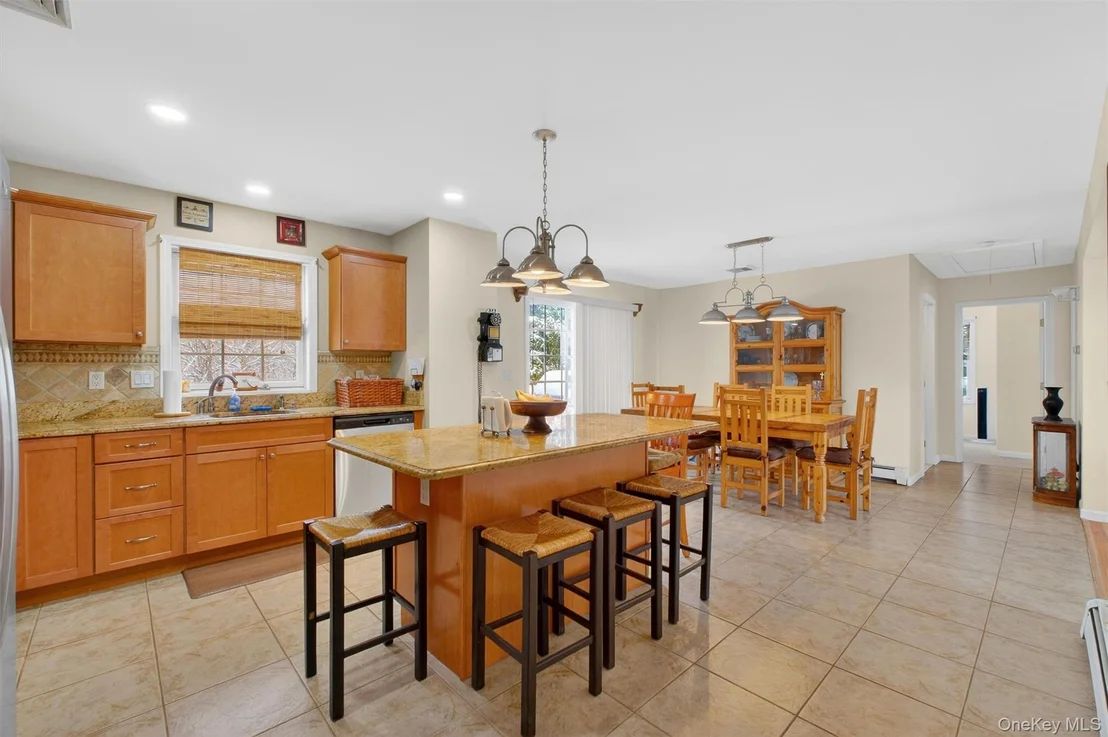 Photo of 192 Robinson Lane