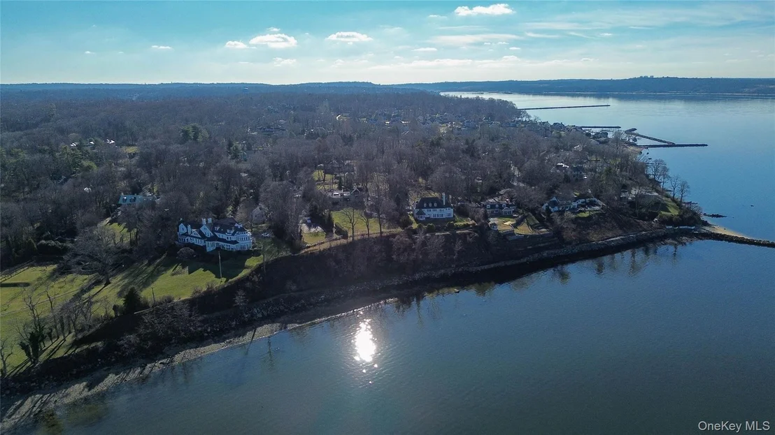 Photo of 5 Cedar Lane