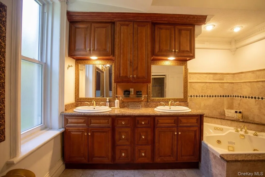 Photo of 12 Monell Place