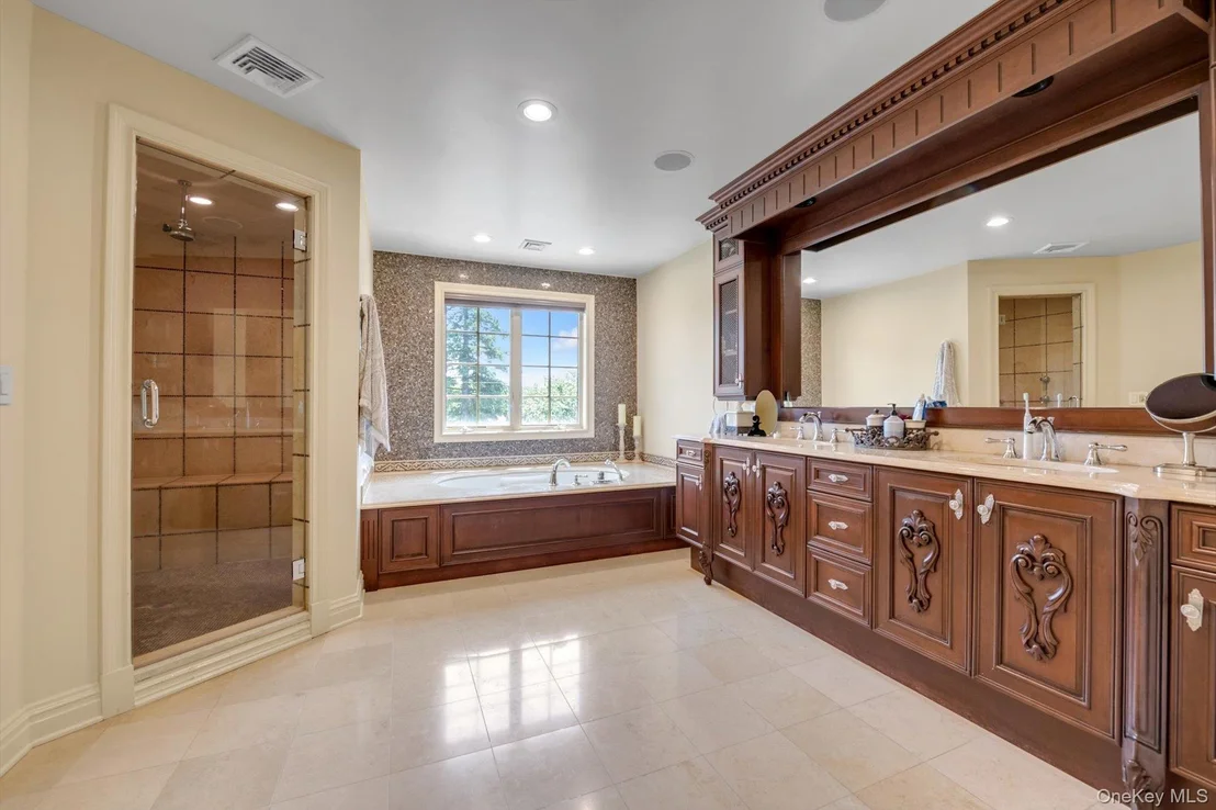 Photo of 760 Hillcrest Place