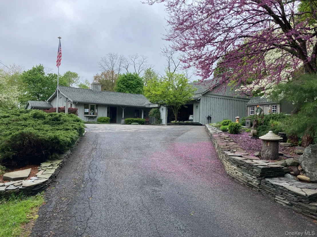 Photo of 30 Daisy Lane