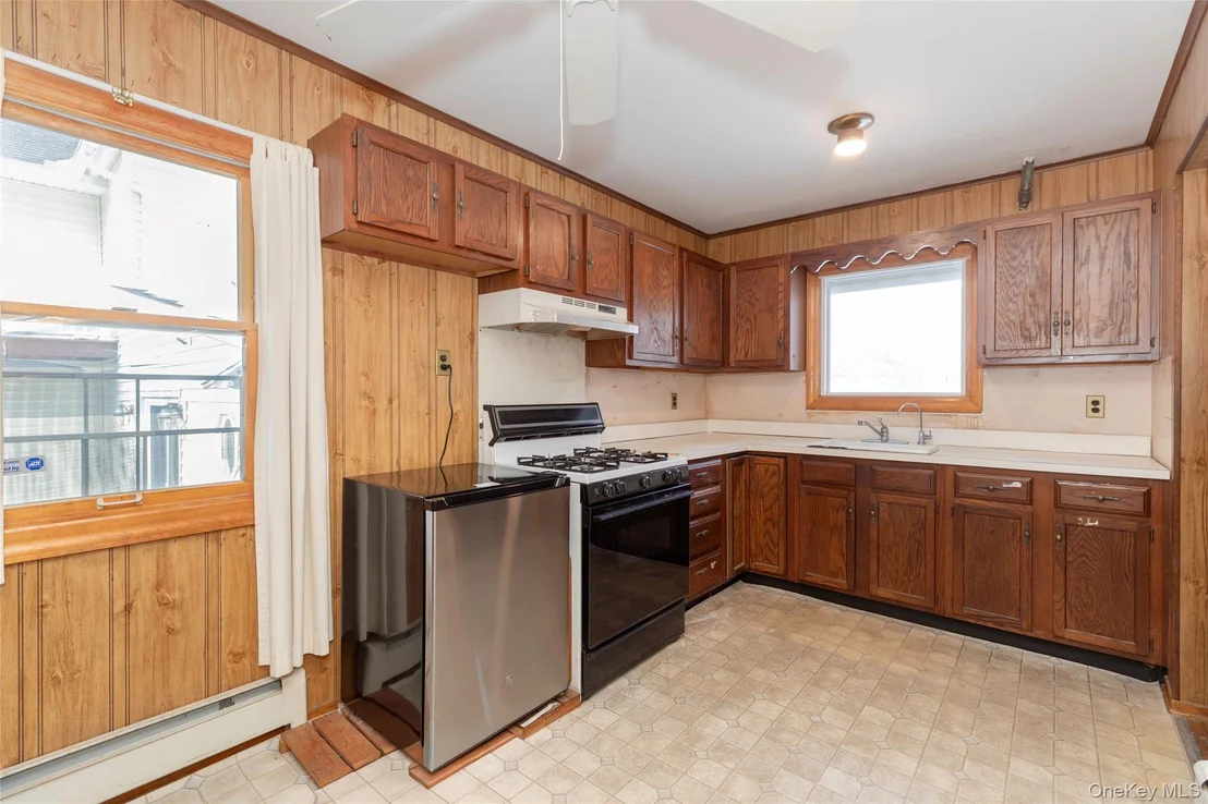 Photo of 178 Beach Street