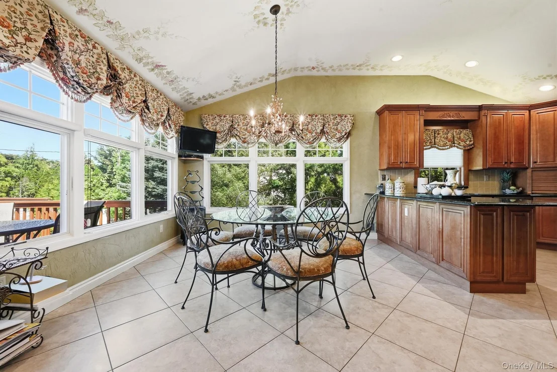 Photo of 8 Herkimer Avenue