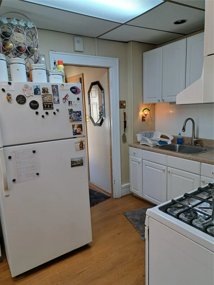 Photo of 6406 60th Road