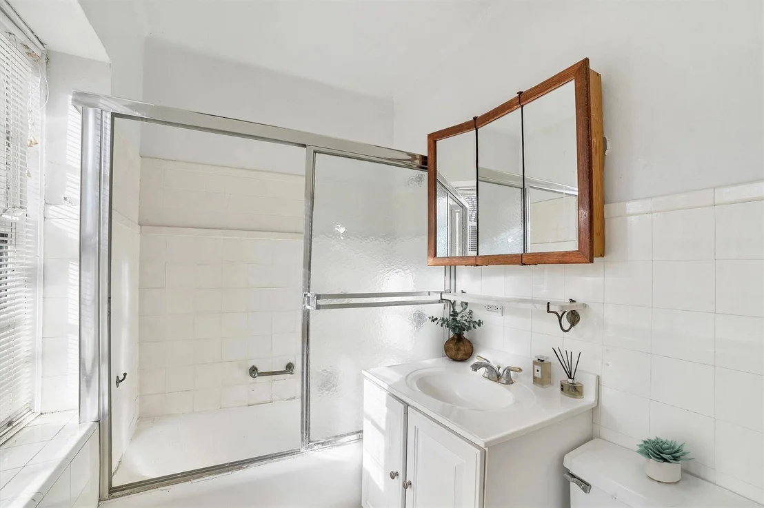 Photo of 1340 Kitchawan Road