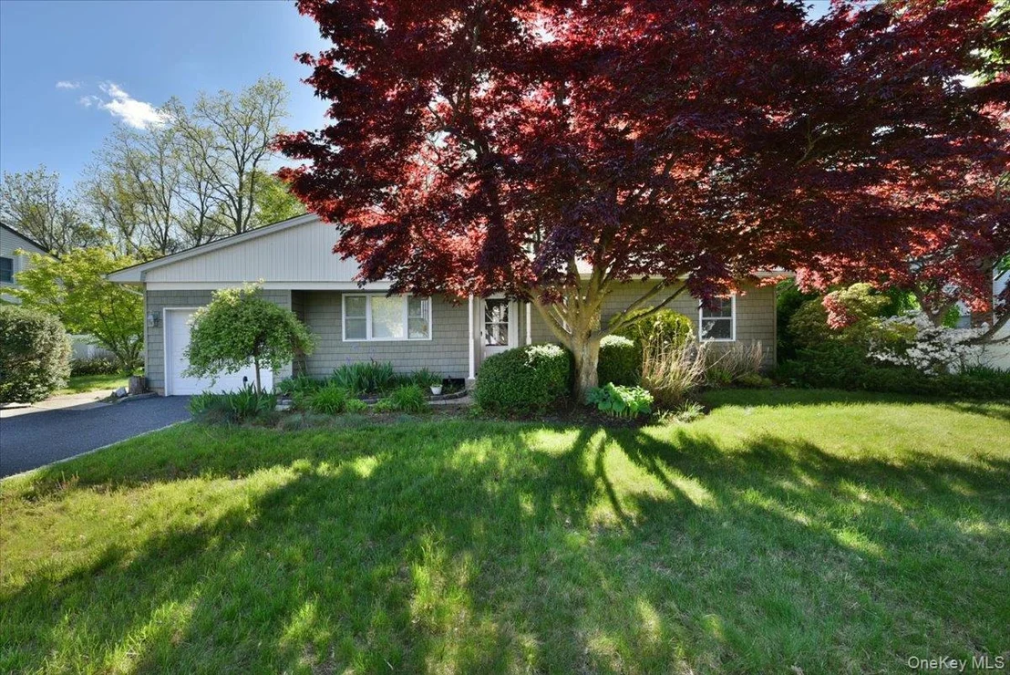 Photo of 20 Dumond Place