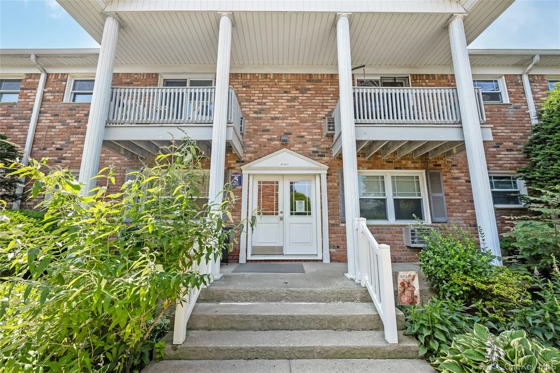 Photo of Unit 68 at 68 Fairharbor Drive