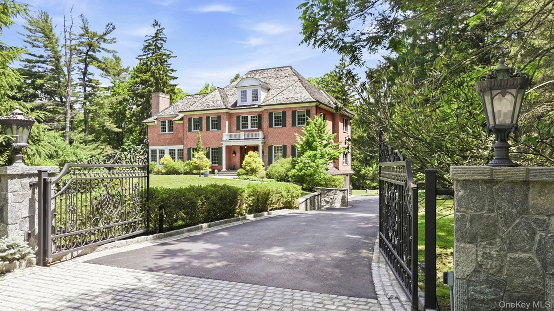 Photo of 2 Heathcote Drive