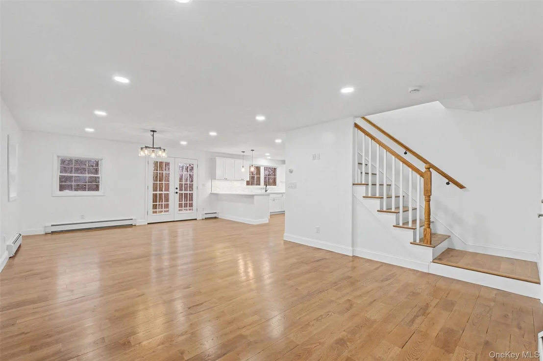 Photo of 16 Cold Spring Road