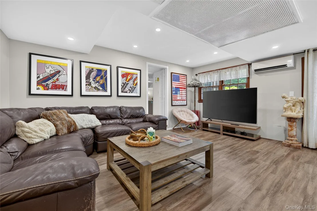 Photo of 45 Cedar Drive