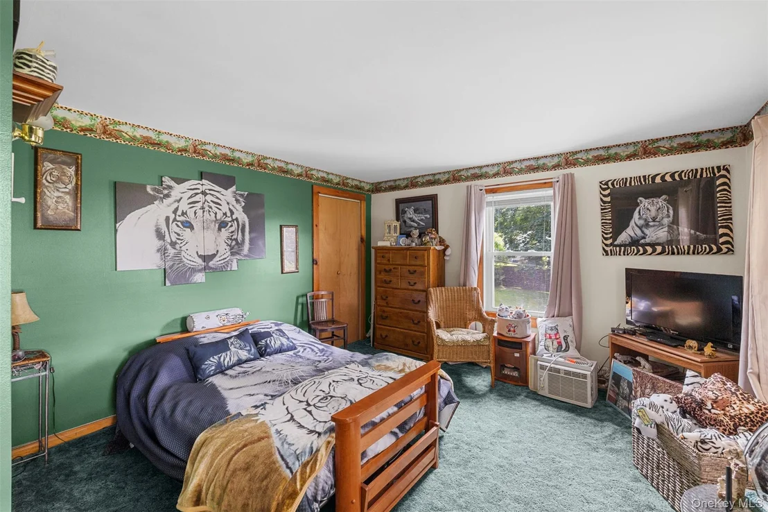 Photo of 421 Orchard Drive