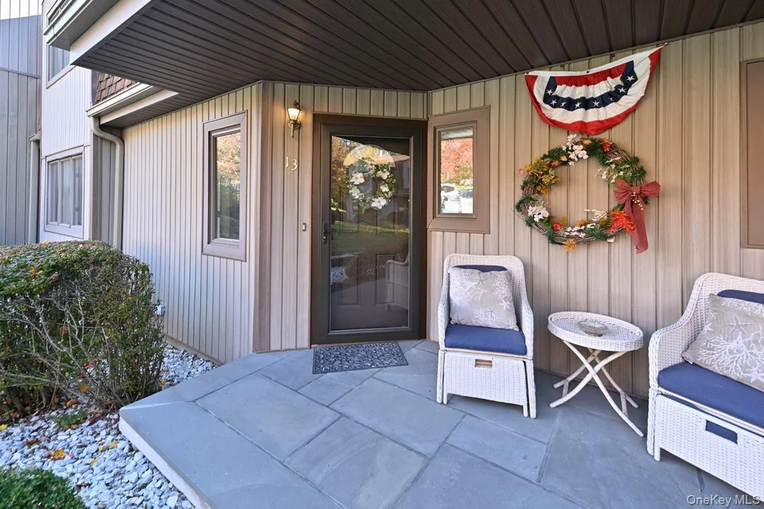Photo of 13 Meadowlark Circle