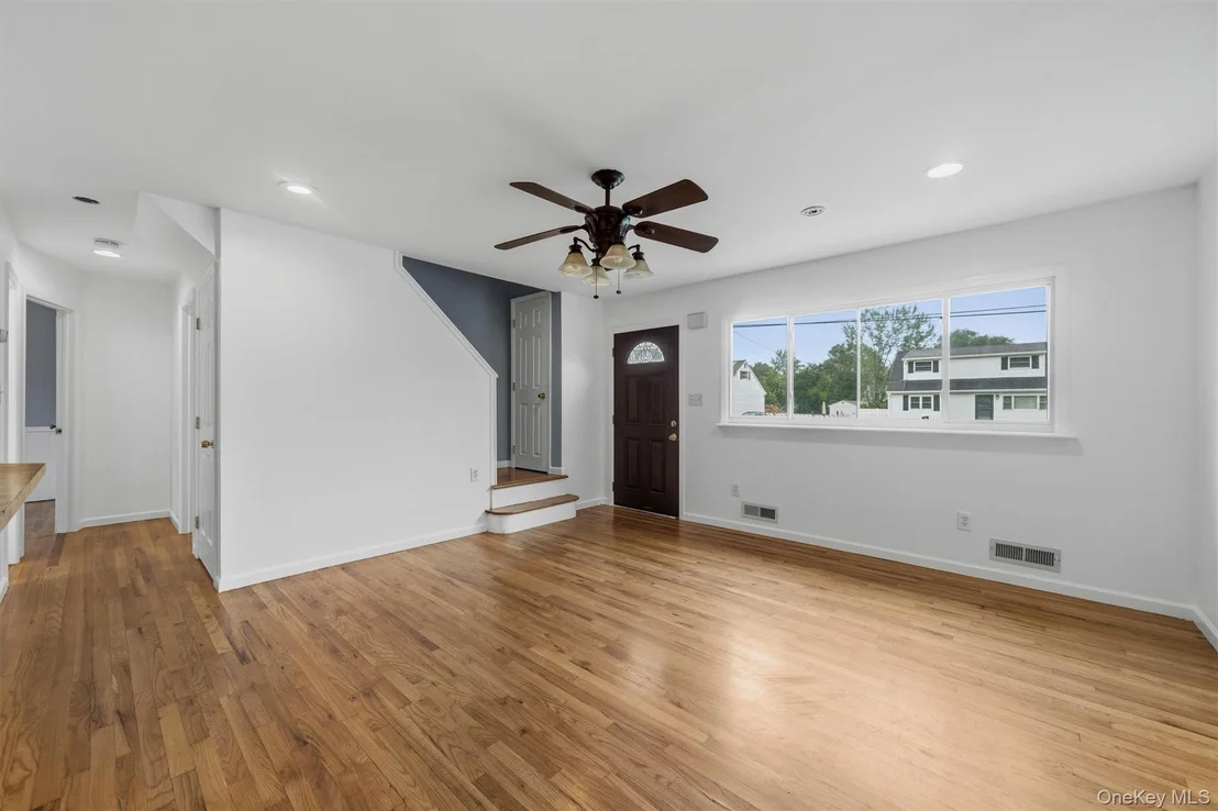 Photo of 14 Robyn Drive