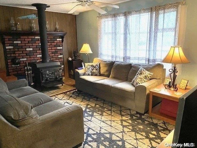 Photo of 192 Hampton Avenue