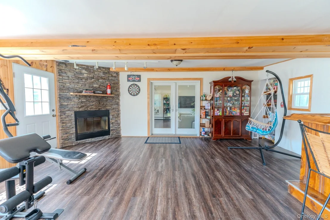 Photo of 33 Manor Drive