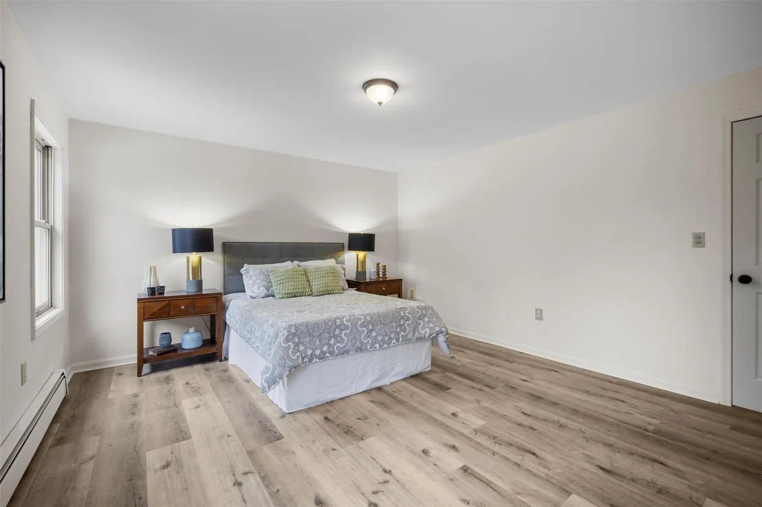 Photo of 82 Peach Road