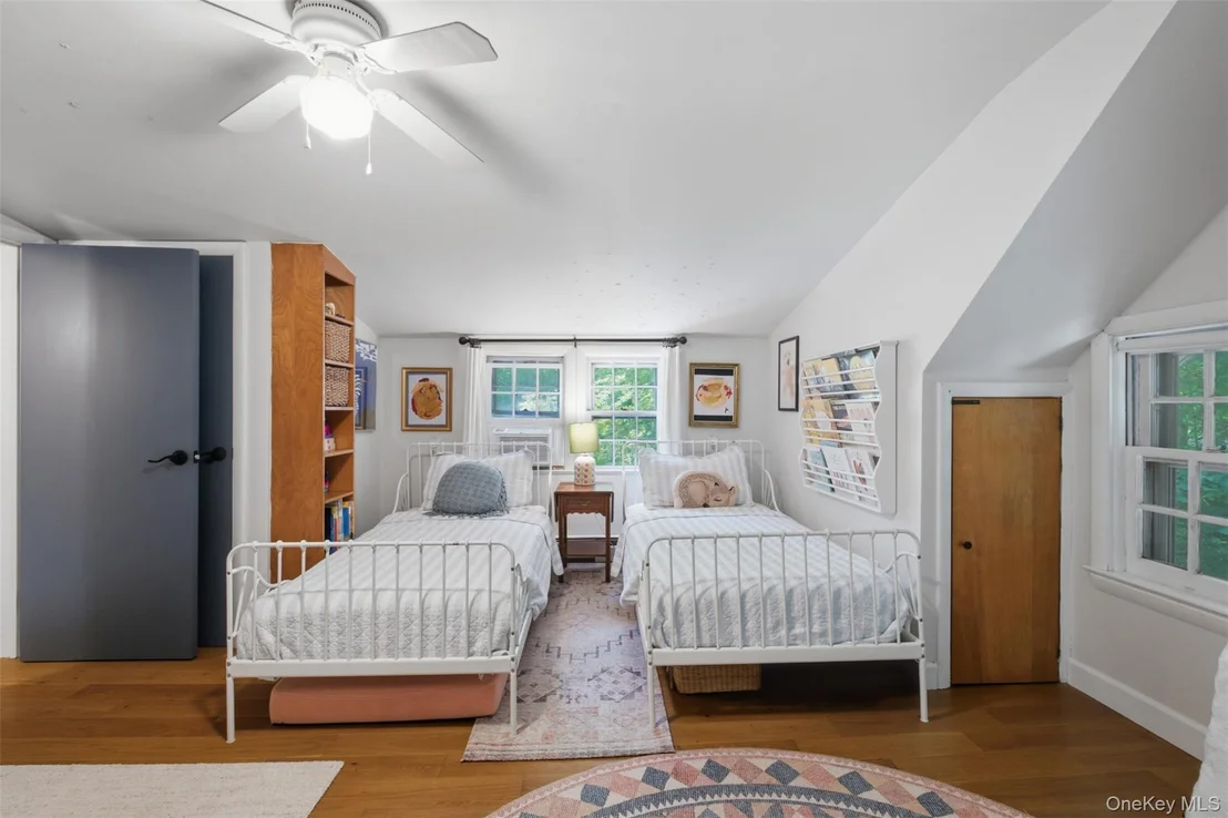 Photo of 2 Anton Place